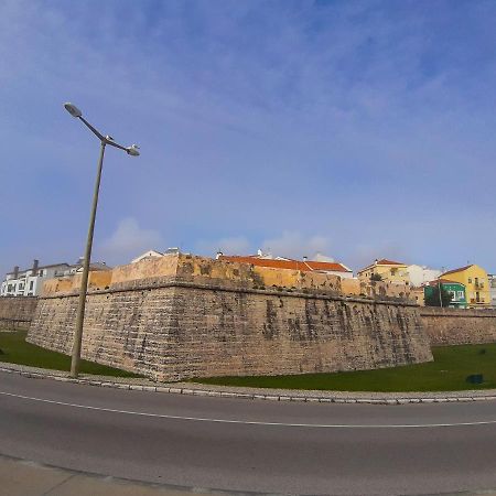 פיגואיירה דה פוז Casa Do Batoreu - Buarcos 120 Mt Praia מראה חיצוני תמונה